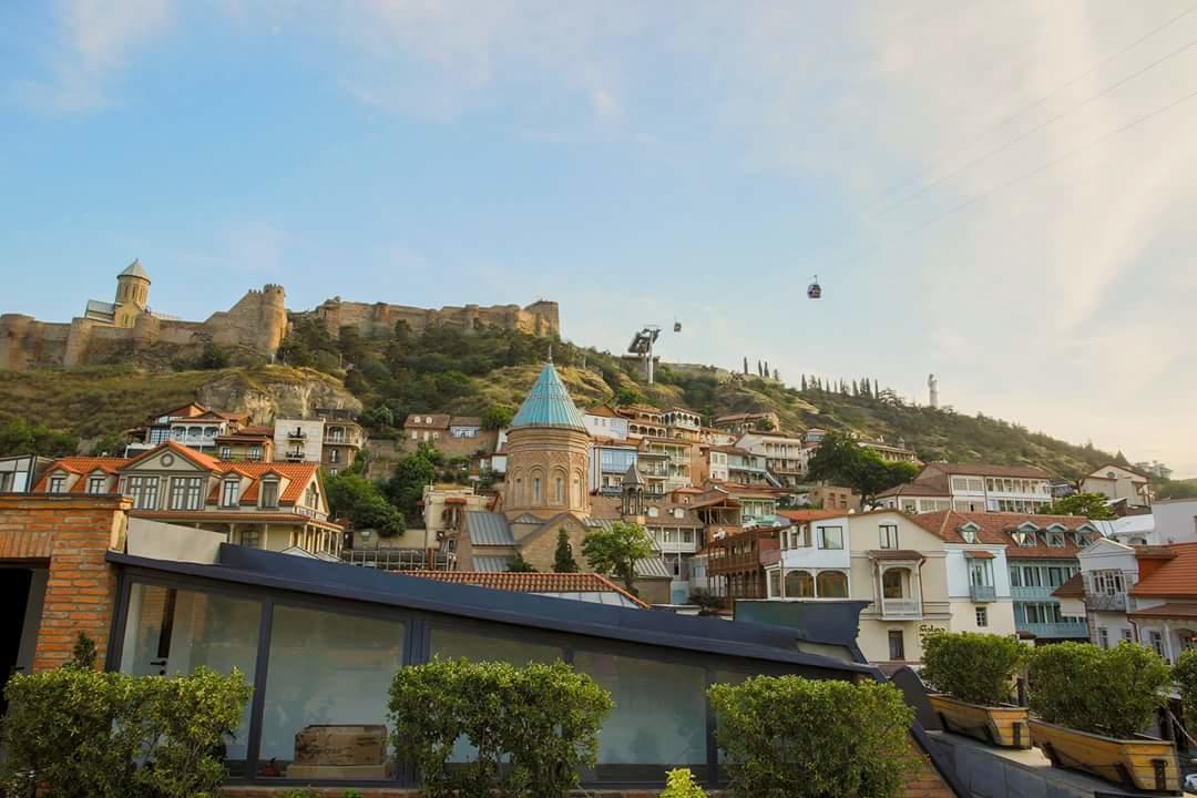 Hotel Elesa Tbilisi Exterior photo